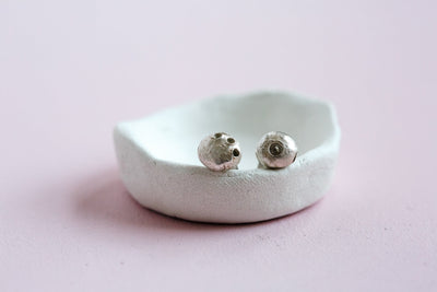 Mismatched Pebble Stud Earrings in Silver - Be. Alice